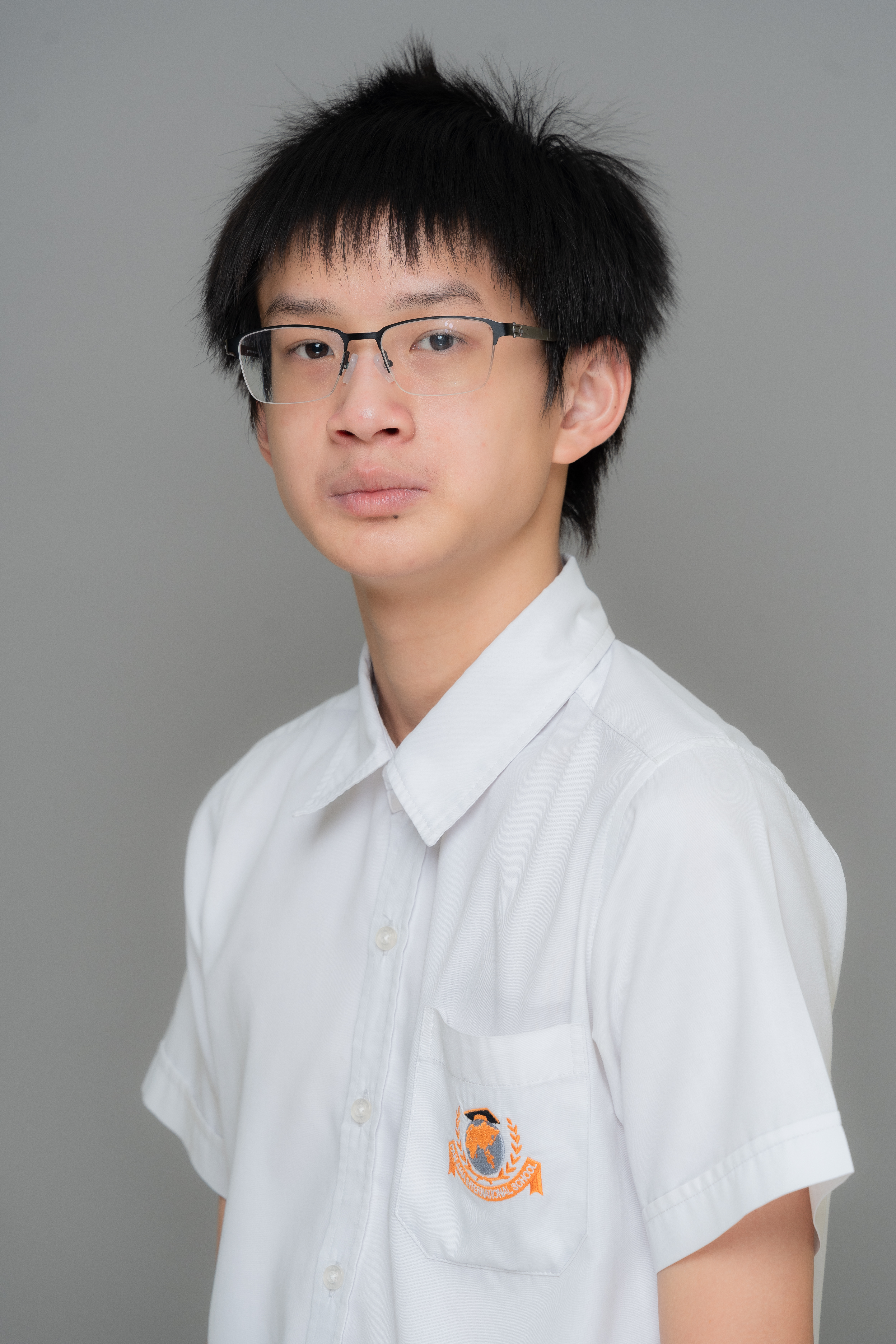 Warut Chaochaicharoenkul 